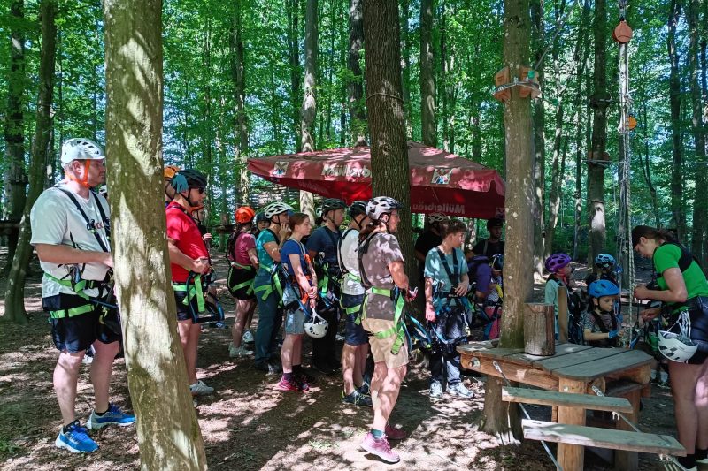 Bilder Waldkletterpark und Marktmeisterschaft Stockschiessen